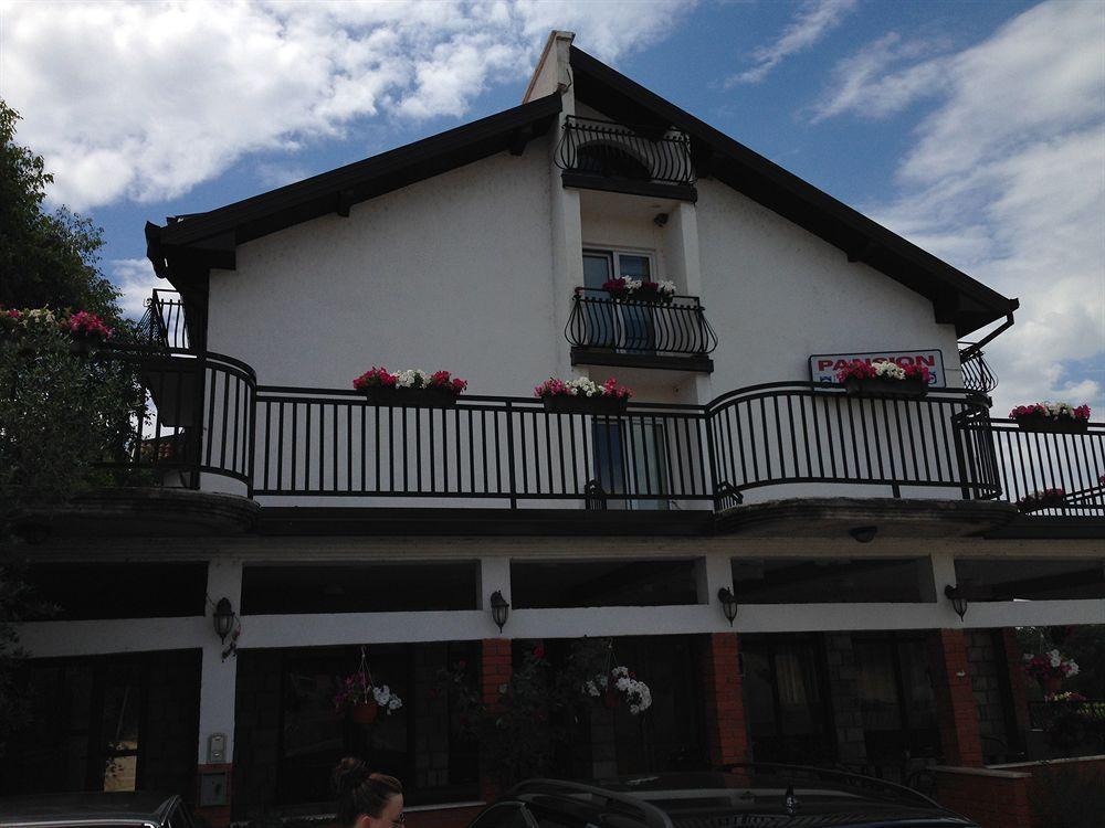 Hotel Pansion Rose Mostar Exterior foto