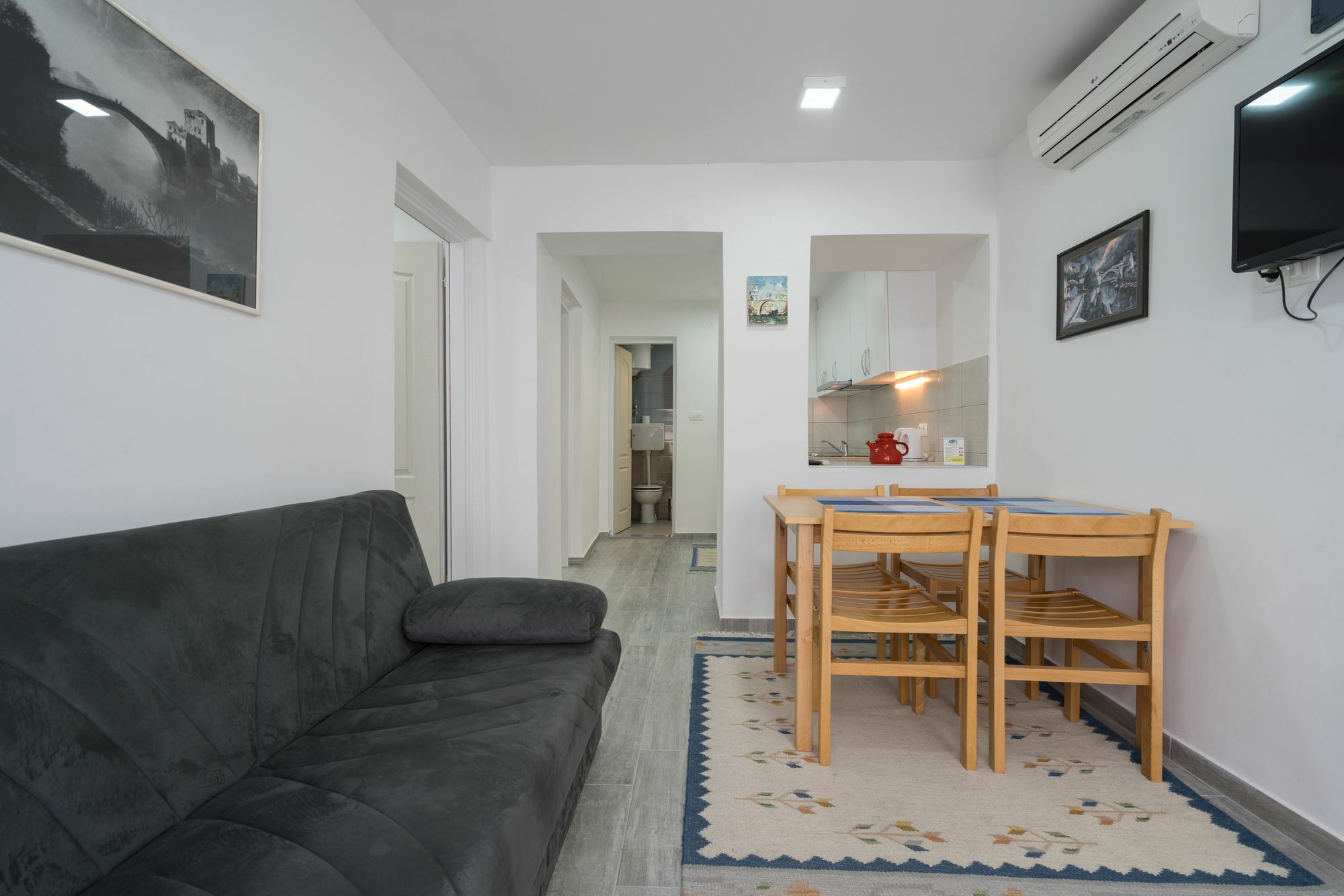 Hotel Pansion Rose Mostar Exterior foto